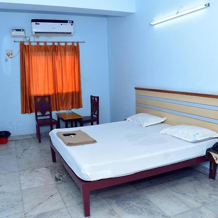 Hotel Aditya Puducherry Eksteriør billede