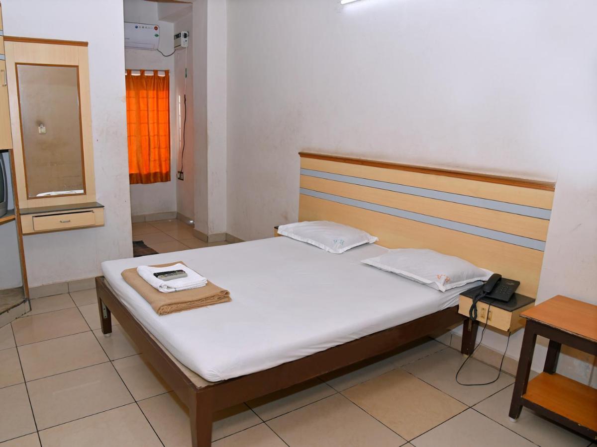 Hotel Aditya Puducherry Eksteriør billede